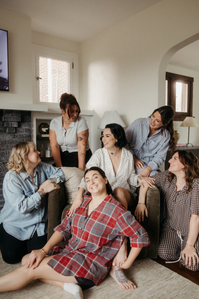 Bridesmaids and bride getting ready at Museum Lab Pittsburgh