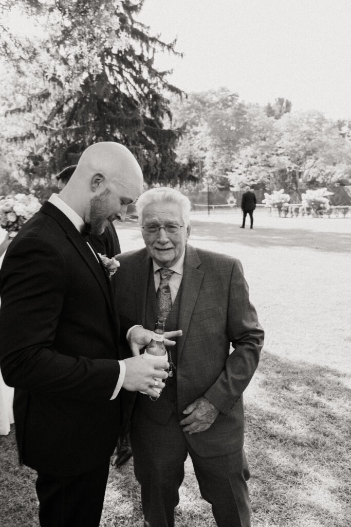 Elegant wedding portraits at Fox Chapel Golf Club captured by Pittsburgh wedding photographer