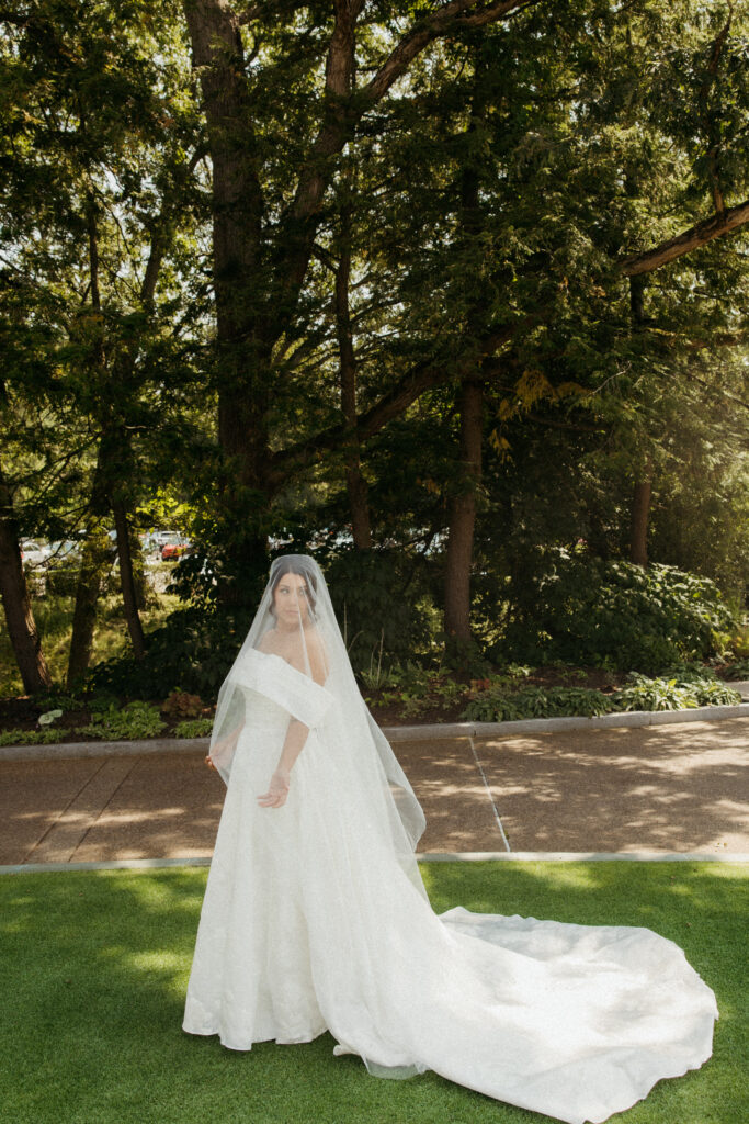 Bride and groom portraits at Fox Chapel Golf Club during Pittsburgh wedding