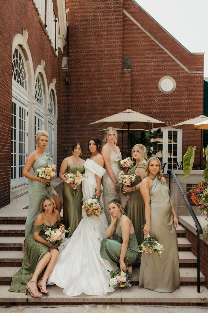 Bride and groom portraits at Fox Chapel Golf Club during Pittsburgh wedding
