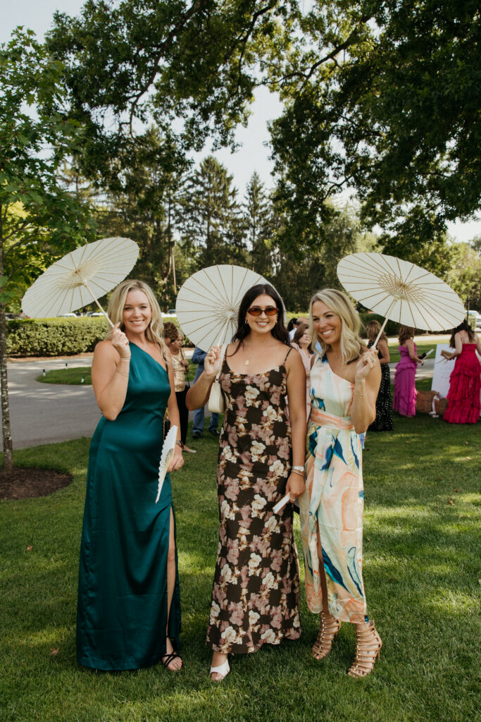 Elegant wedding portraits at Fox Chapel Golf Club captured by Pittsburgh wedding photographer