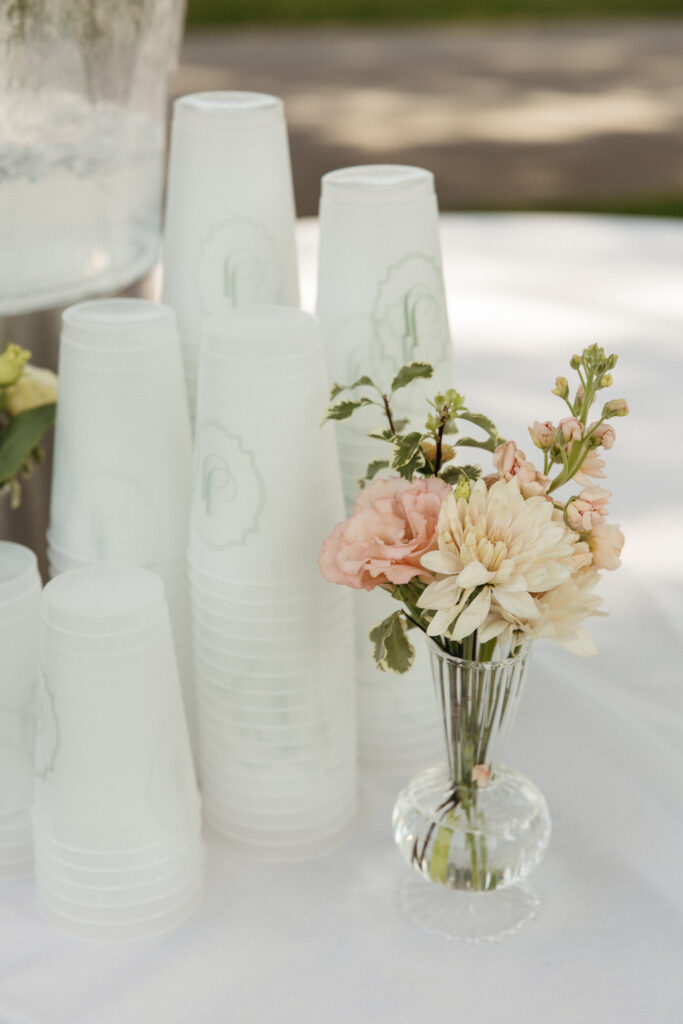 Elegant wedding portraits at Fox Chapel Golf Club captured by Pittsburgh wedding photographer